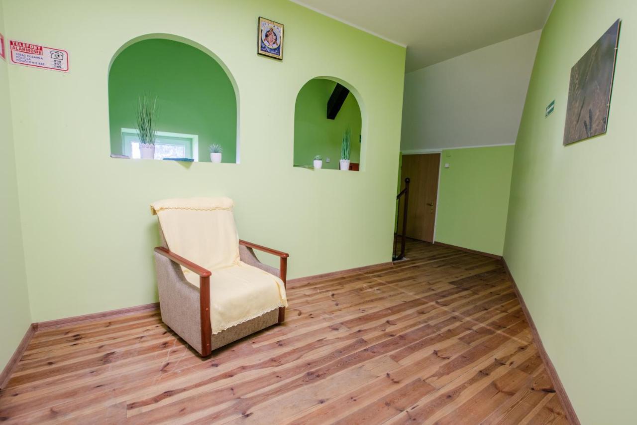 Osrodek Szkoleniowo - Noclegowy Chojnik Sosnie Экстерьер фото